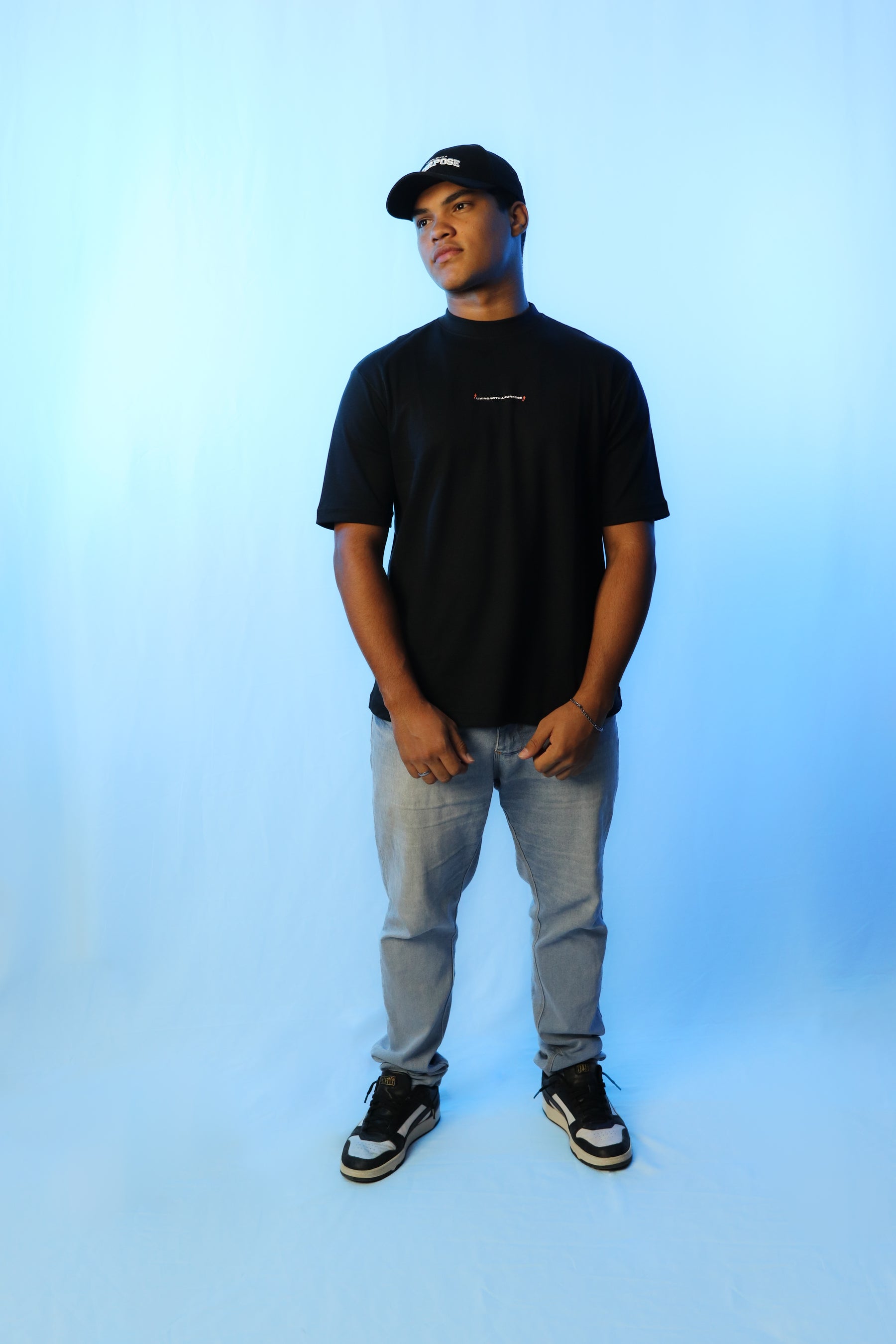 CAMISETA PRETA INTIMIDADE