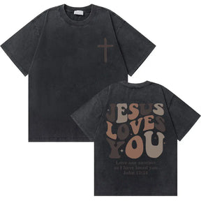 Camiseta Masculina God Loves You